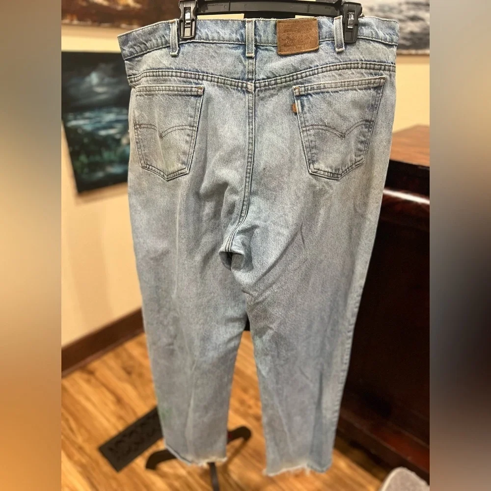 VINTAGE Levi’s 540 jeans with brown leather tag